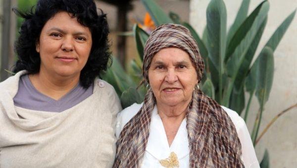 Photo of Berta and her mother